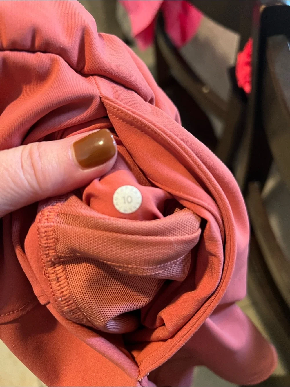Lululemon On the Fly Shorts Rust Red Pink 2.5